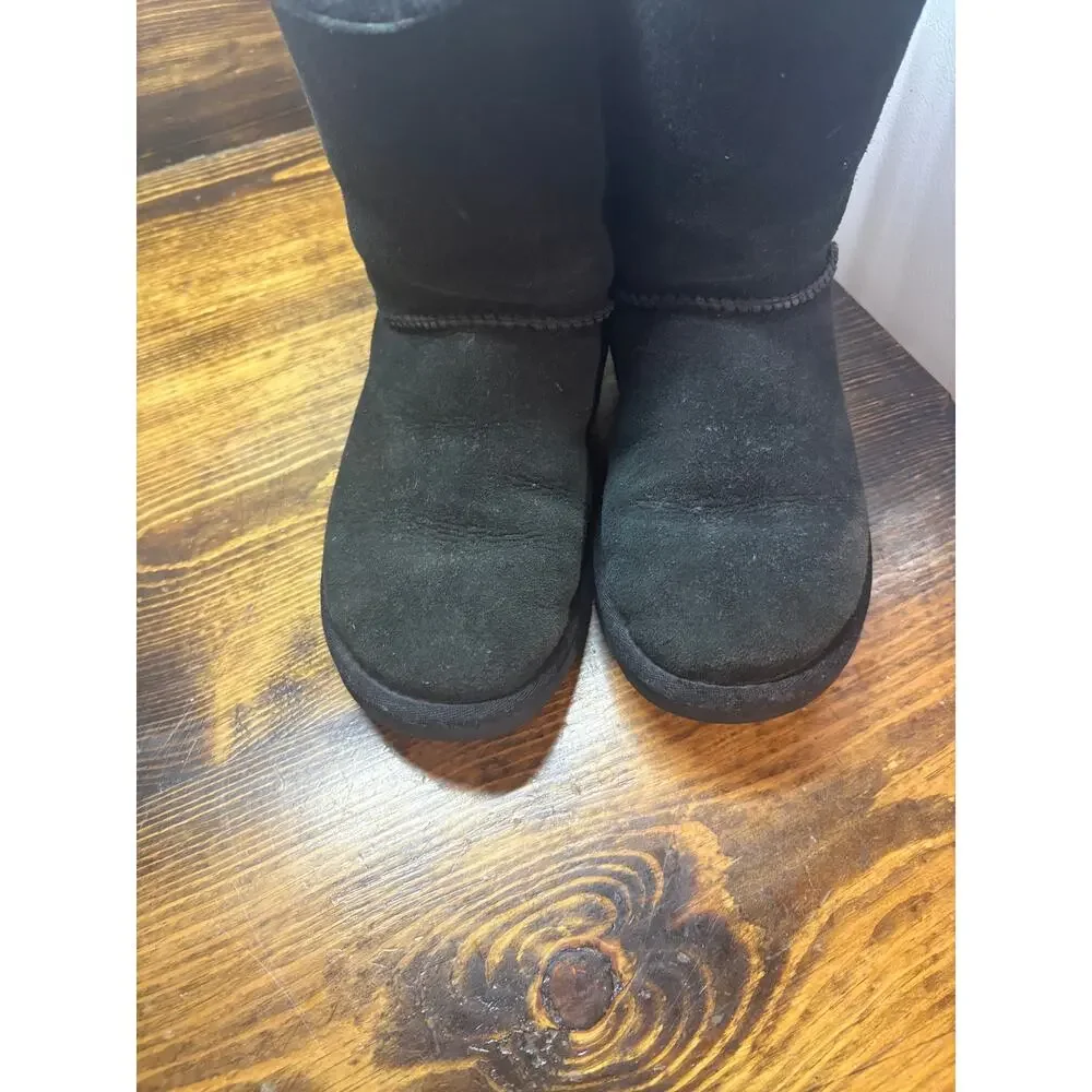 UGG Black Bailey Bow Boots Size 6